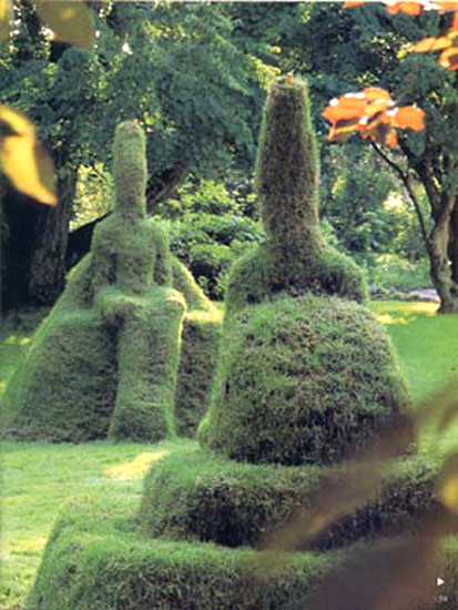 Sculpture en tourbe et gazon à à Weibulls, Hammemhög en Suède  JPEG - 73 ko